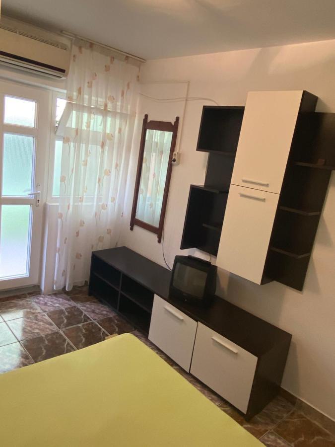 Vila Gino Hotel Costinesti Luaran gambar
